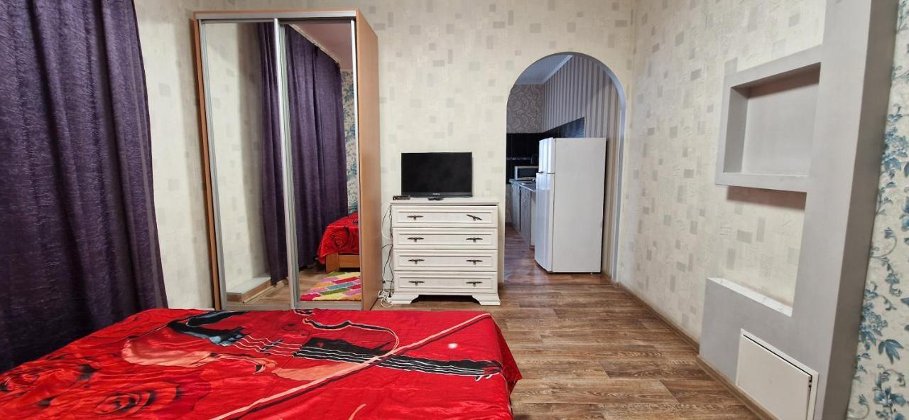 Yanovskogo 1K Shin Apartman Kropivnickij Kültér fotó